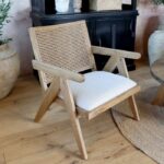 Loungestol i egetræ og rattan