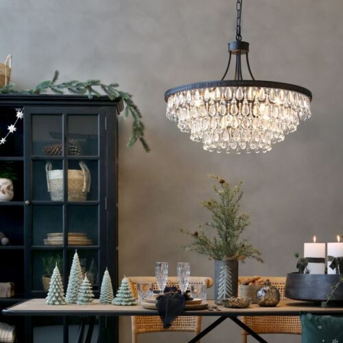 Håndlavet lysekrone i glas og jern – elegant belysning med klassisk udtryk