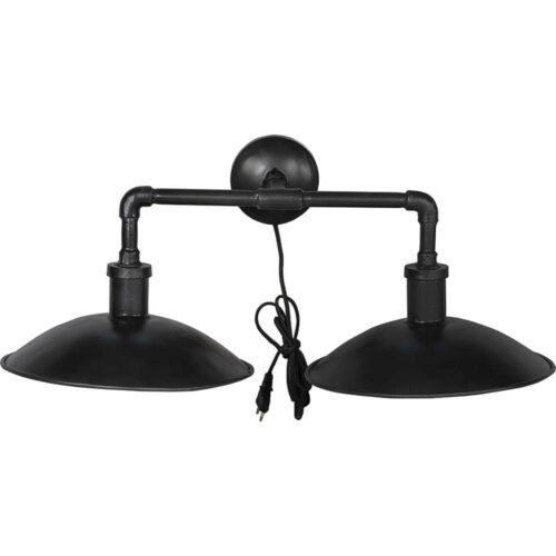 Industriel dobbelt væglampe i mørk jern med rørlook og stofledning – hver lampe er unik.