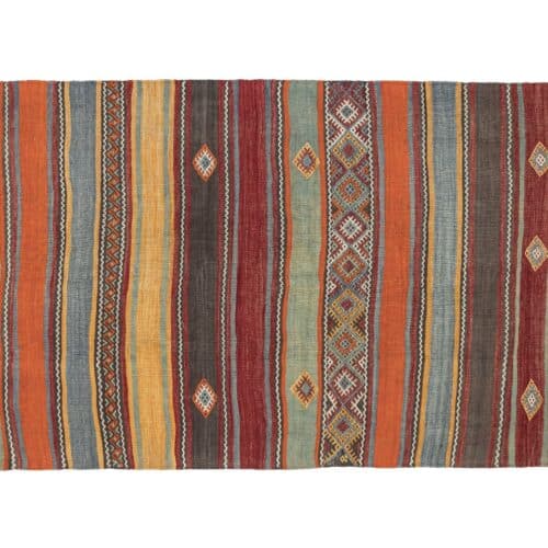 Vintage håndvævet kilim tæppe fra Sivas i Anatolien med lodrette striber i varme jordfarver