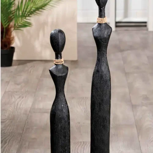 "TALL LADY "- SKULPTUR MÅL 67 CM HØJ